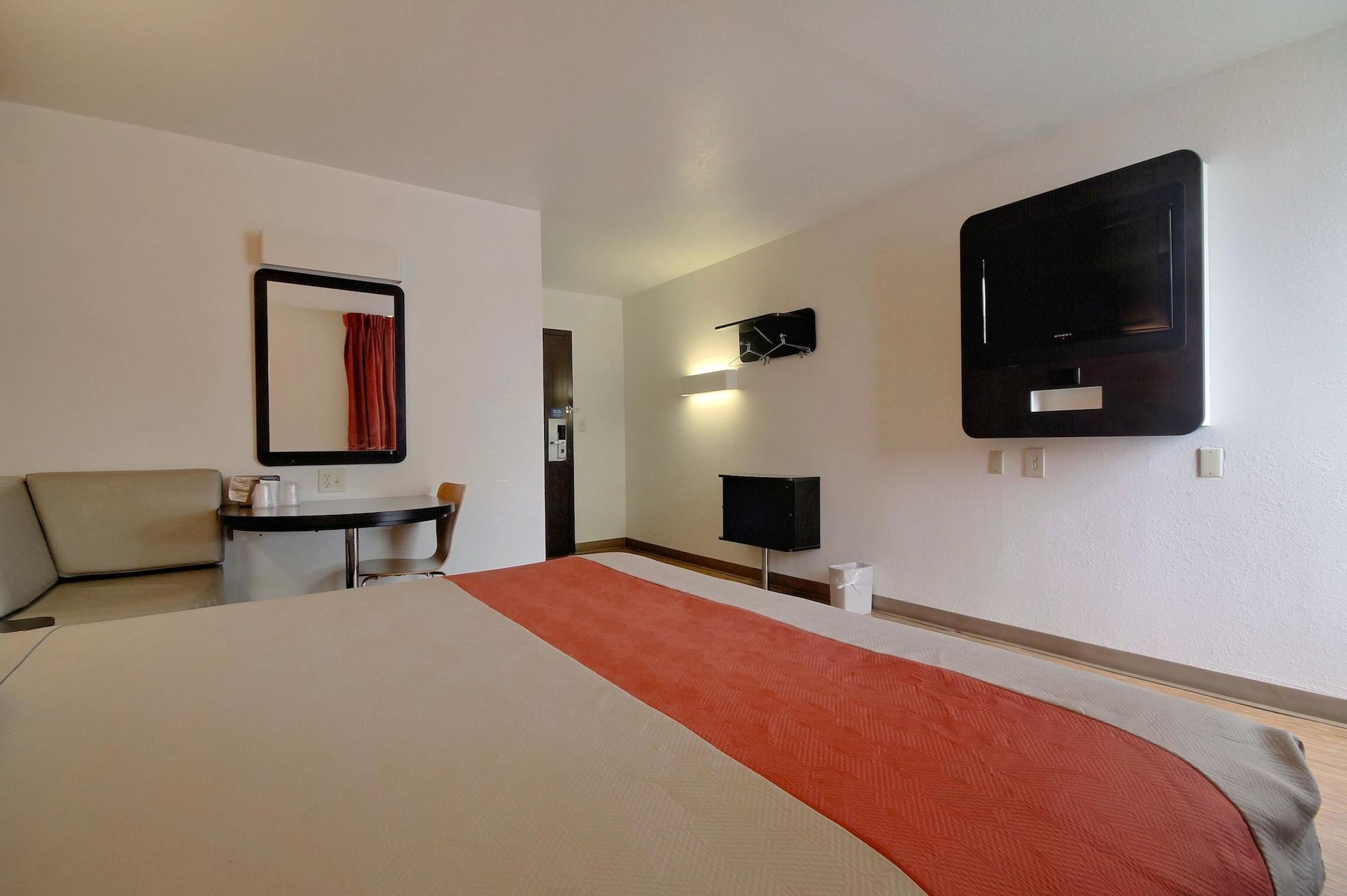 Motel 6-Miami, Fl Дорел Экстерьер фото