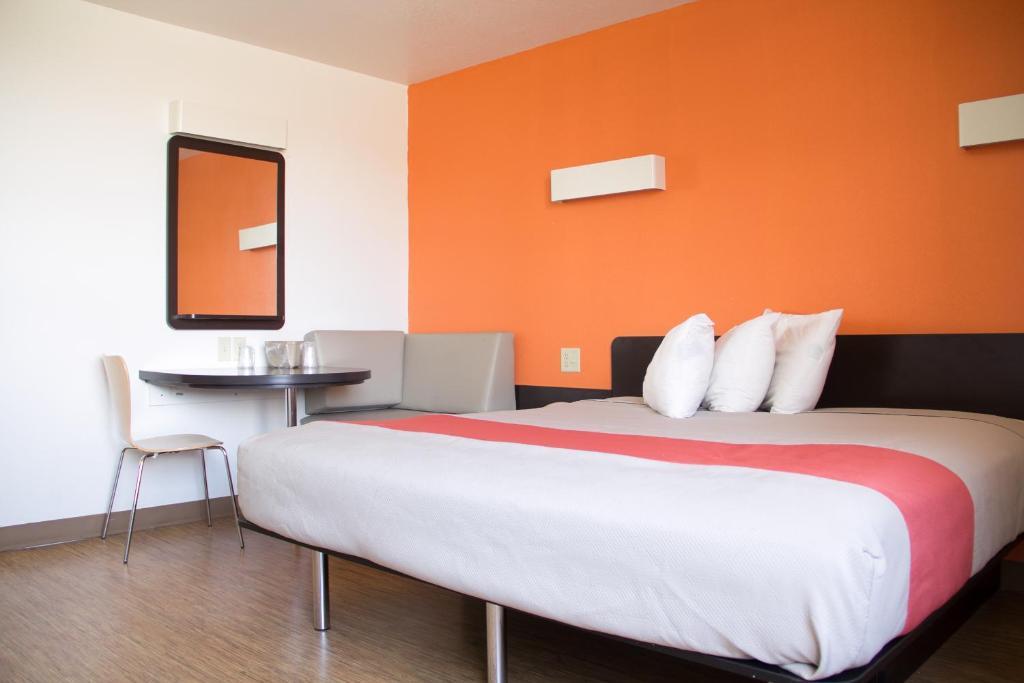 Motel 6-Miami, Fl Дорел Номер фото
